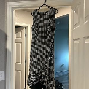 Black and white with ruffles bottom perfect for office